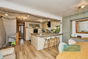 Photo 8- click for photo gallery